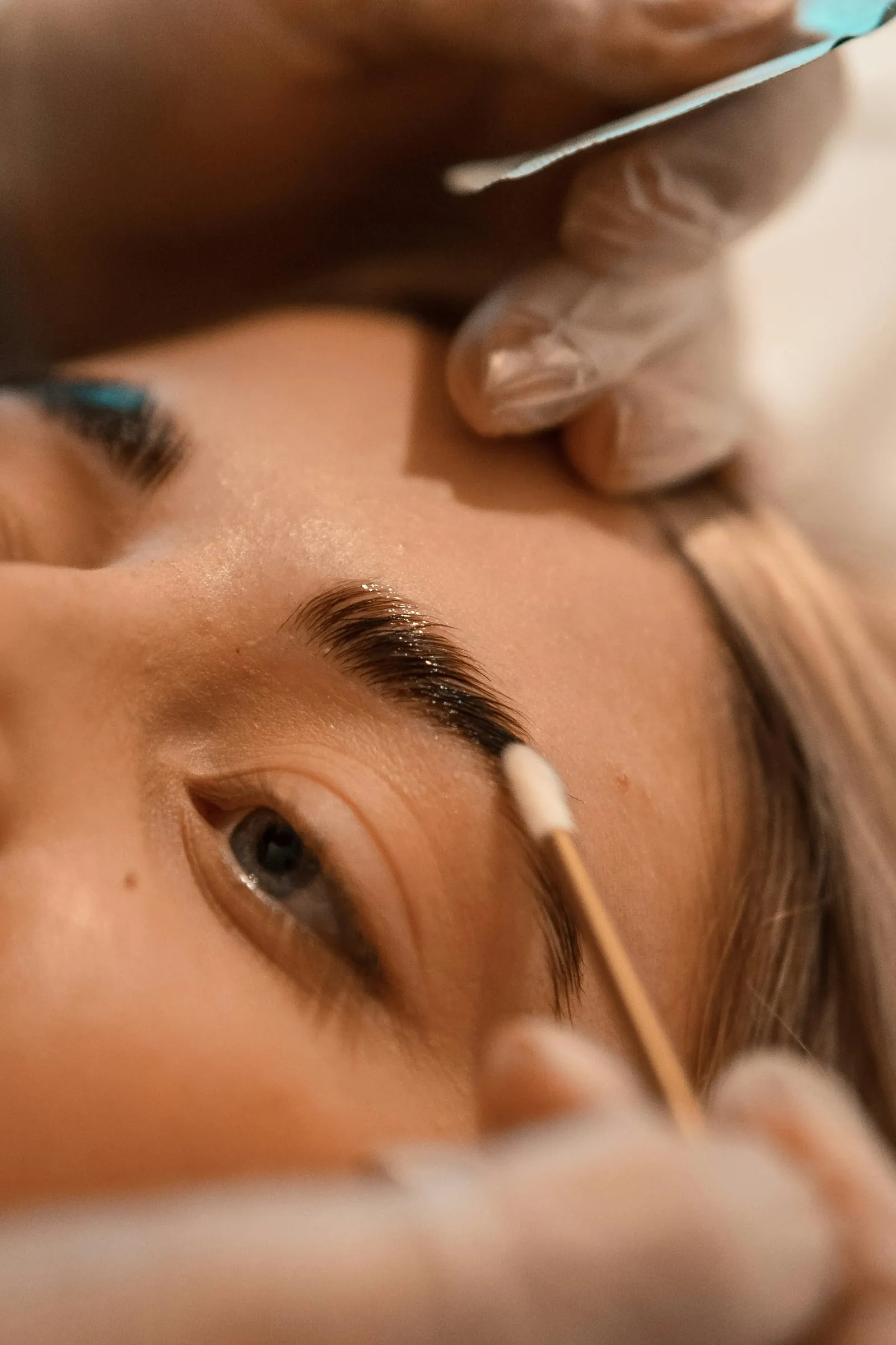 Brow lift – Beauty by Rezi